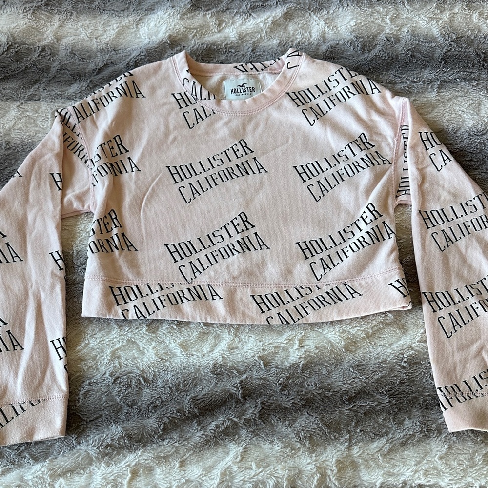 Hollister Pink Cropped Crewneck